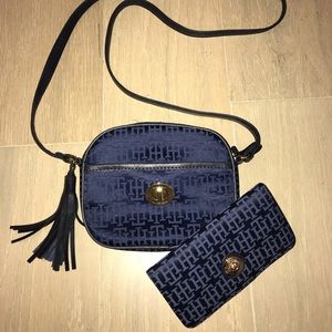 Tommy Hilfiger 2-Piece Crossbody Bag & Wallet Navy